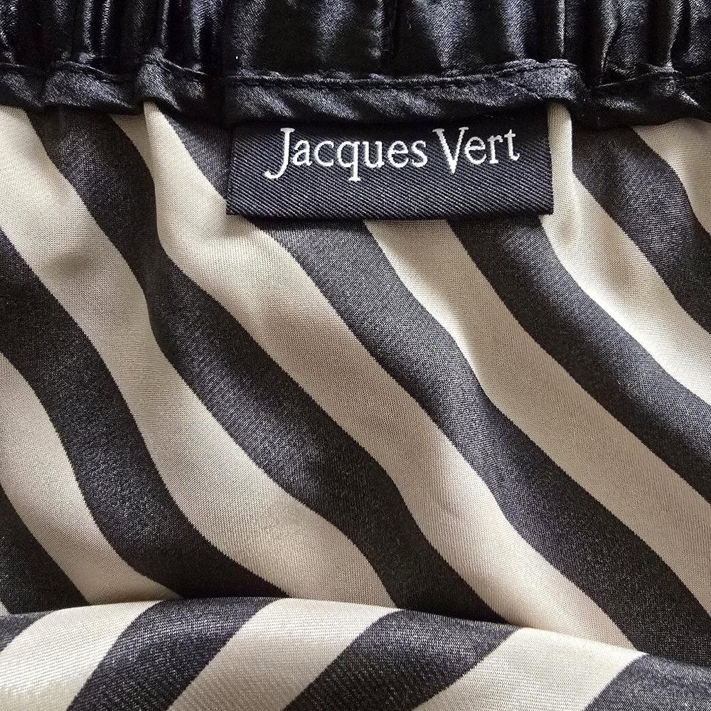 Jacques Vert Two-layer Skirt Black Sheer Outer Layer Diagonal Stripe Size 18 - Picture 6 of 11